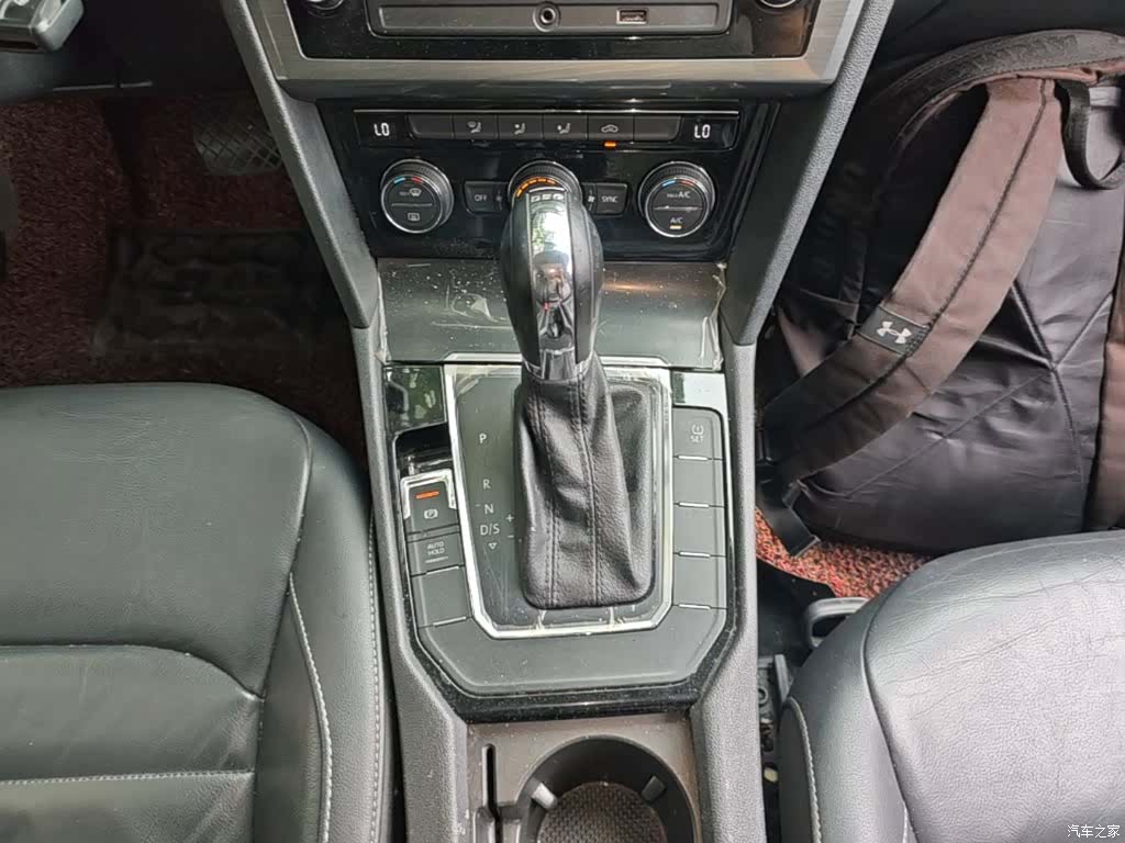 Volkswagen Lamando, 2016 14
