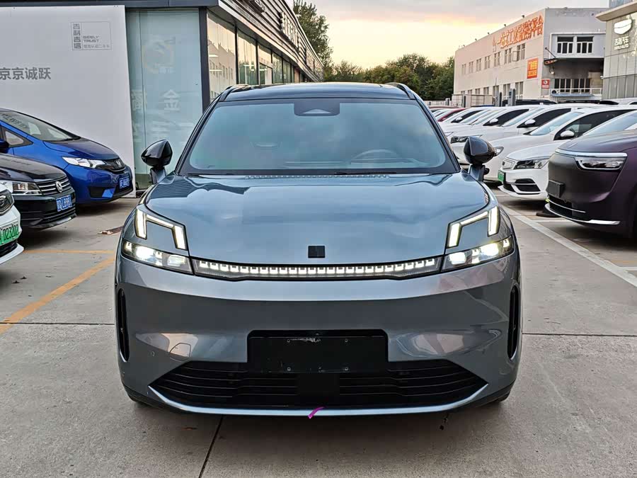 Lynk & Co 08 EM-P 2024, фото 5