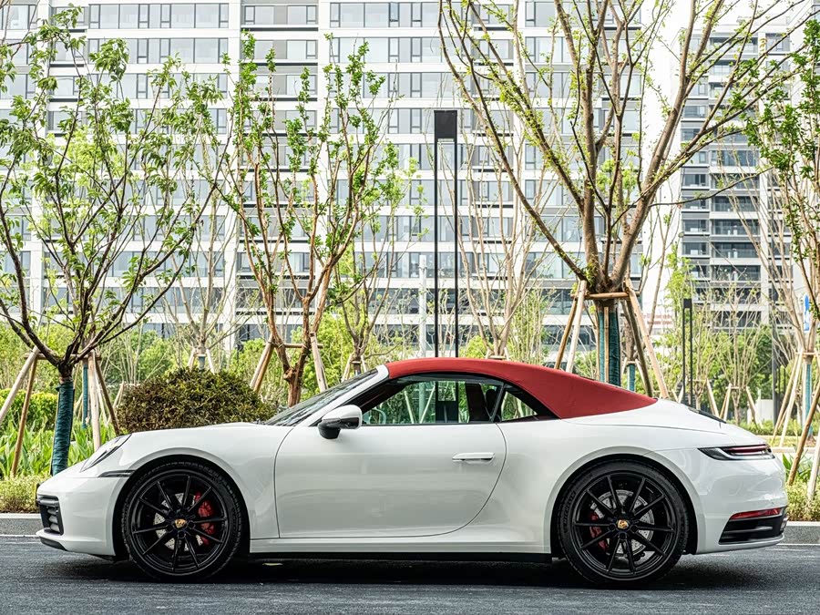 Porsche 911 2022, фото 2