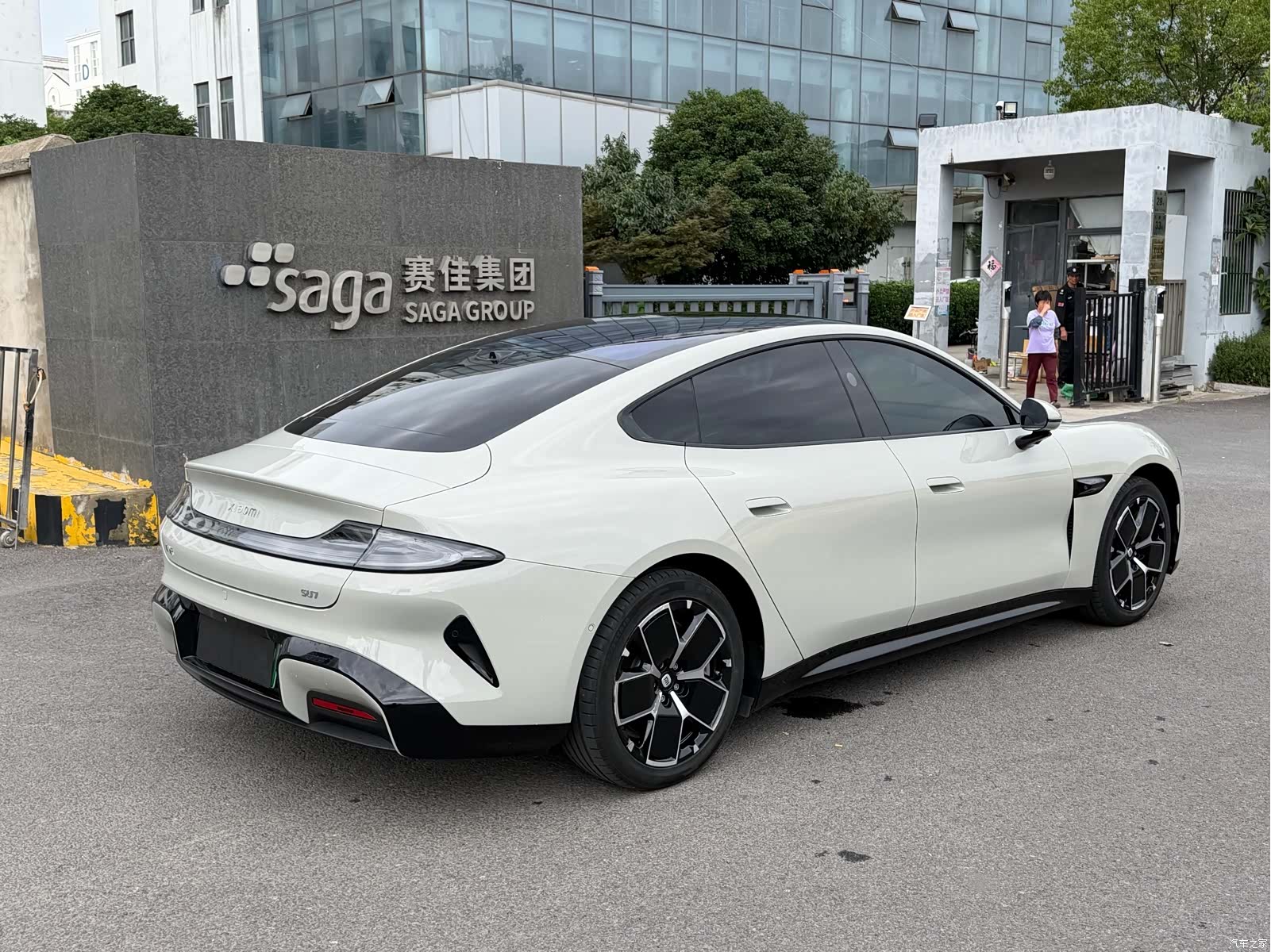 Xiaomi SU7, 2025 8