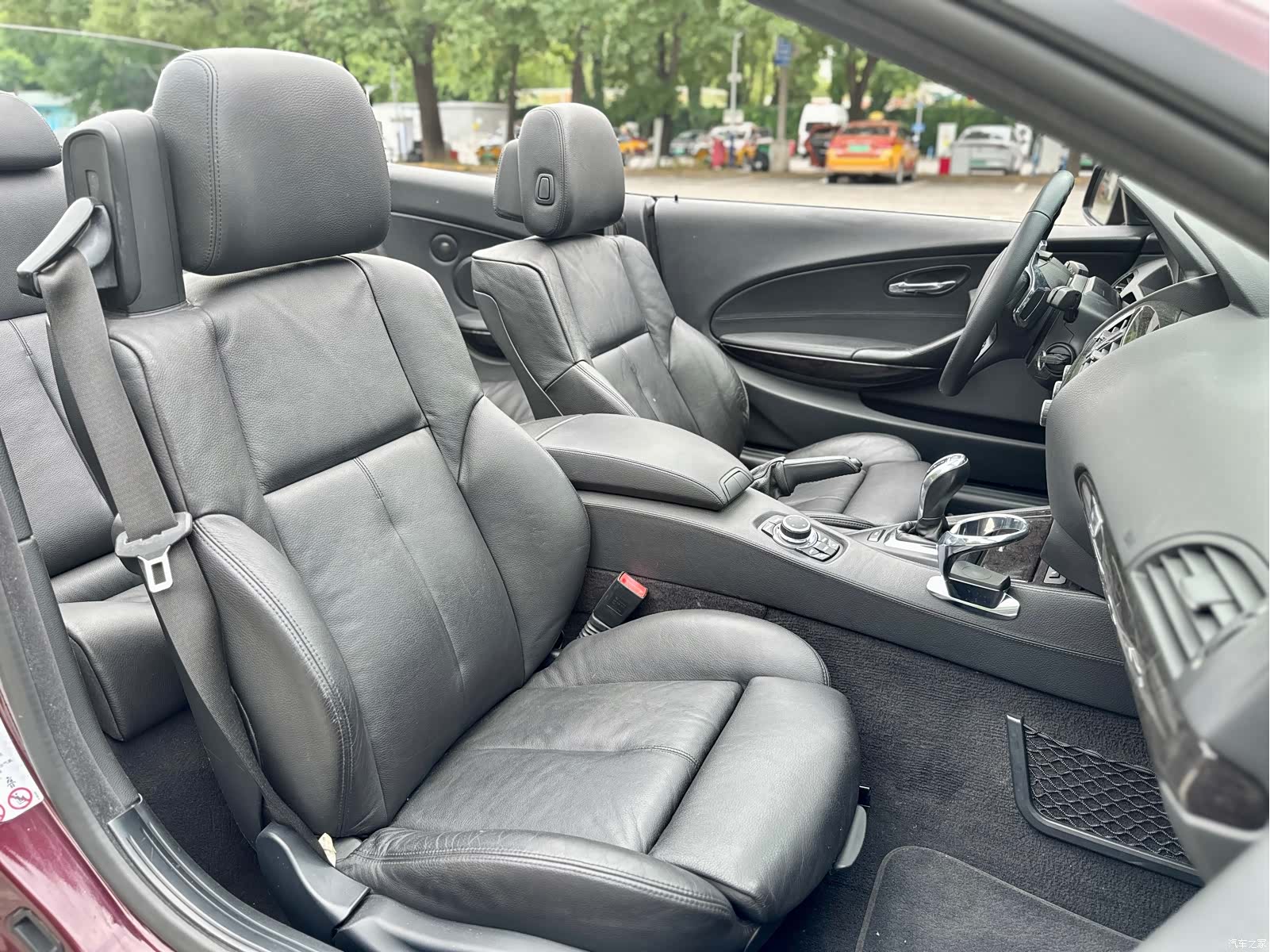 BMW 6 Series, 2011 26