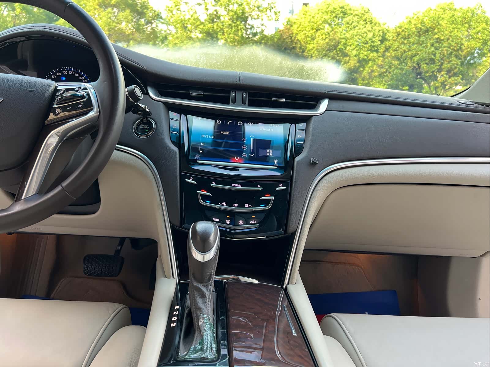 Cadillac XTS, 2016 19