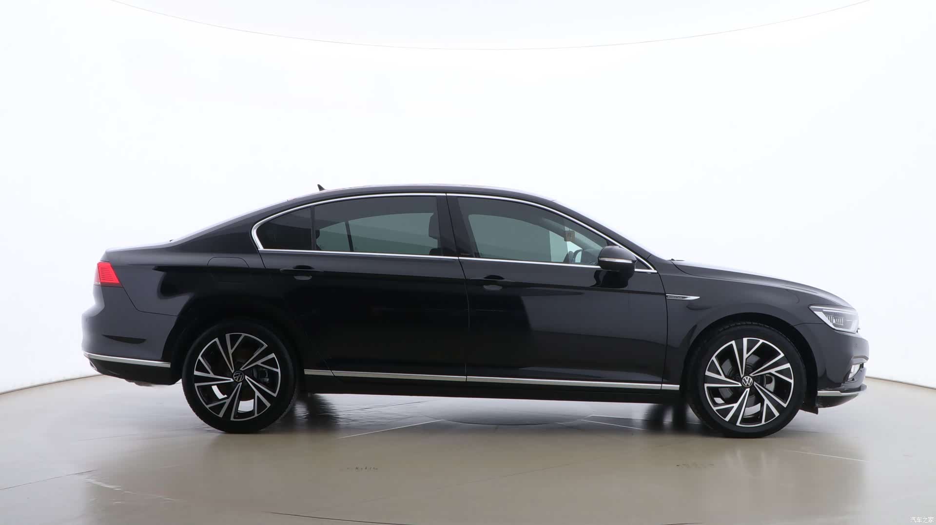 Volkswagen Magotan, 2022 8