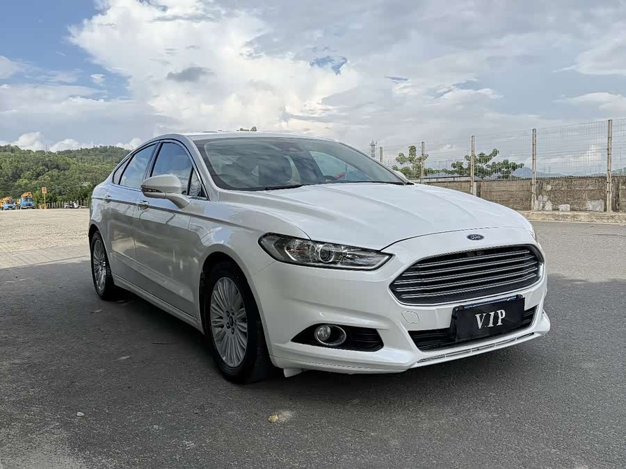 Ford Mondeo 2016, фото 3