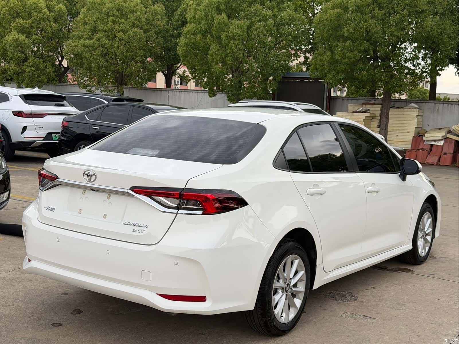 Toyota Corolla, 2022 все фото