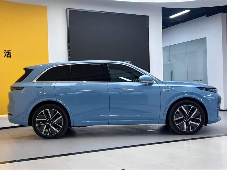 Li Auto Ideal L7