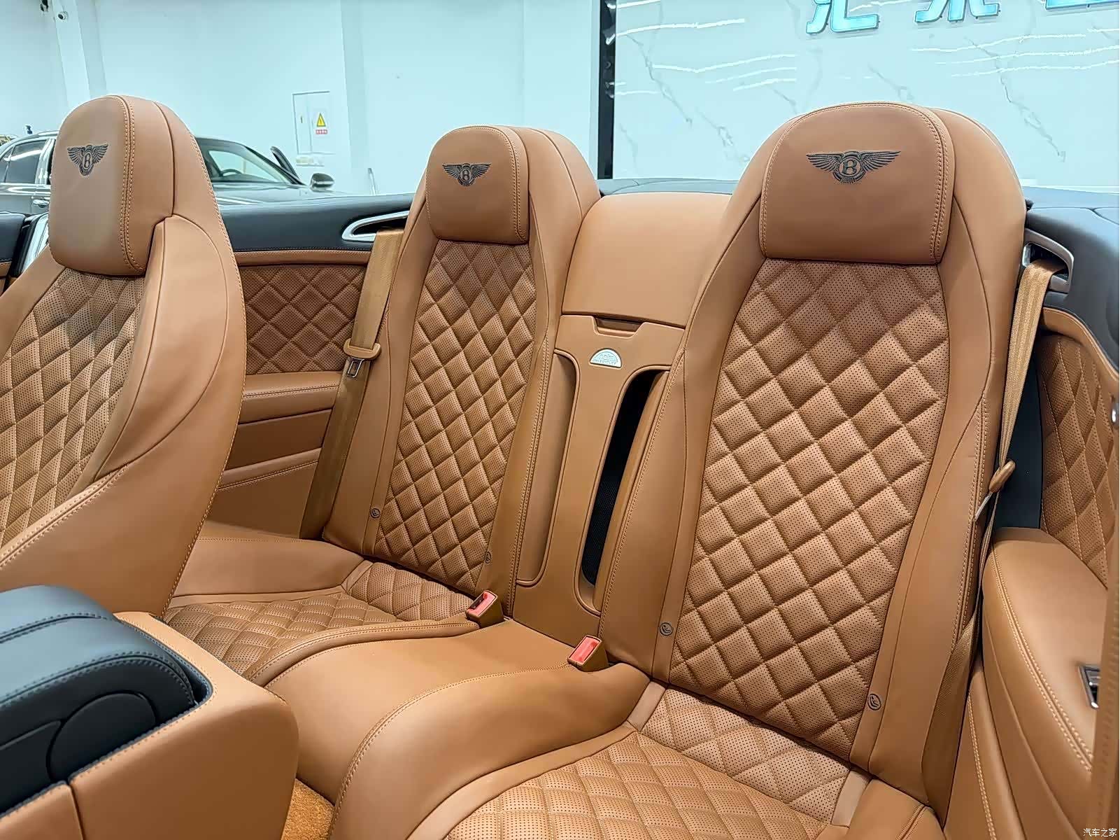 Bentley Continental GT, 2017 7
