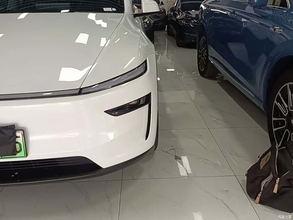 Tesla Model Y, 2025 24