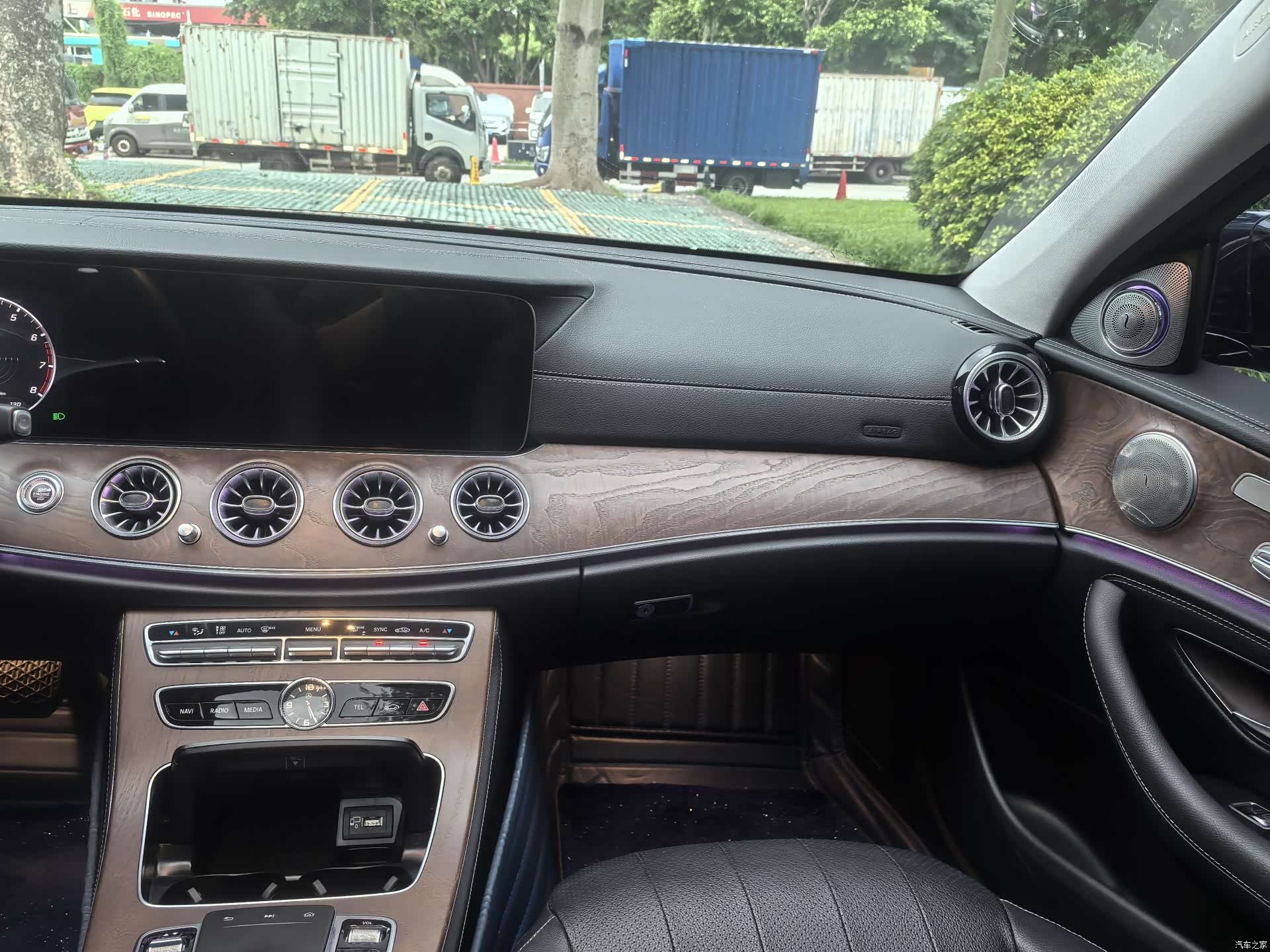 Mercedes-Benz E-Class, 2020 15