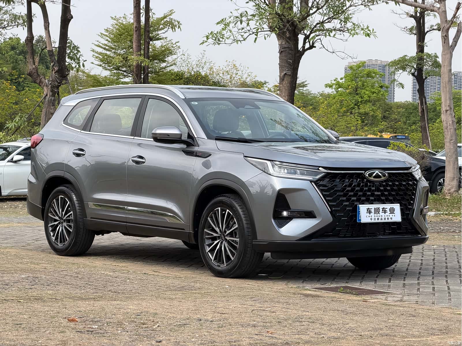 Chery Tiggo 8, 2024 3