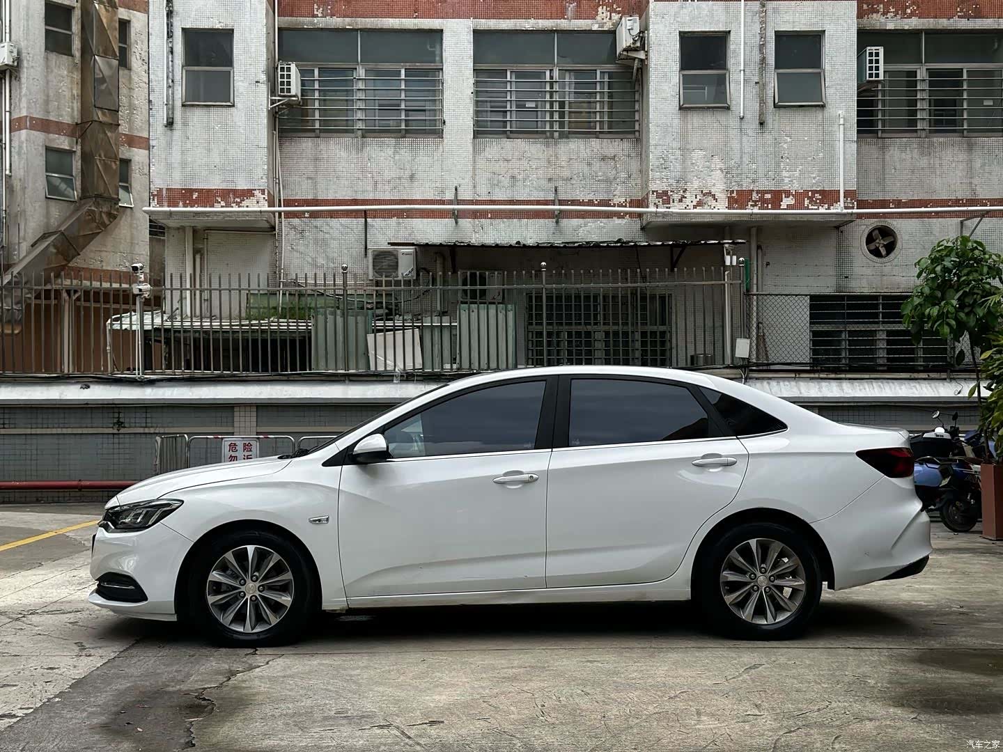 Chevrolet 320, 2023 8