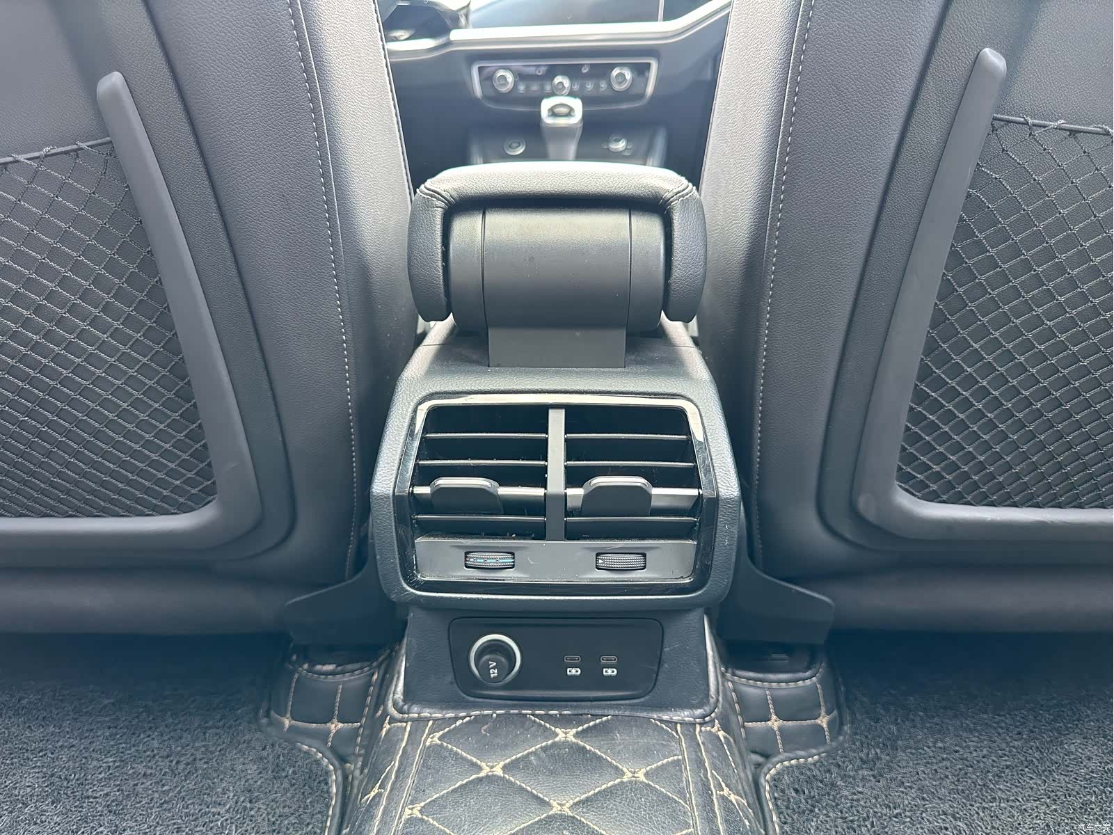 Audi Q3, 2022 15