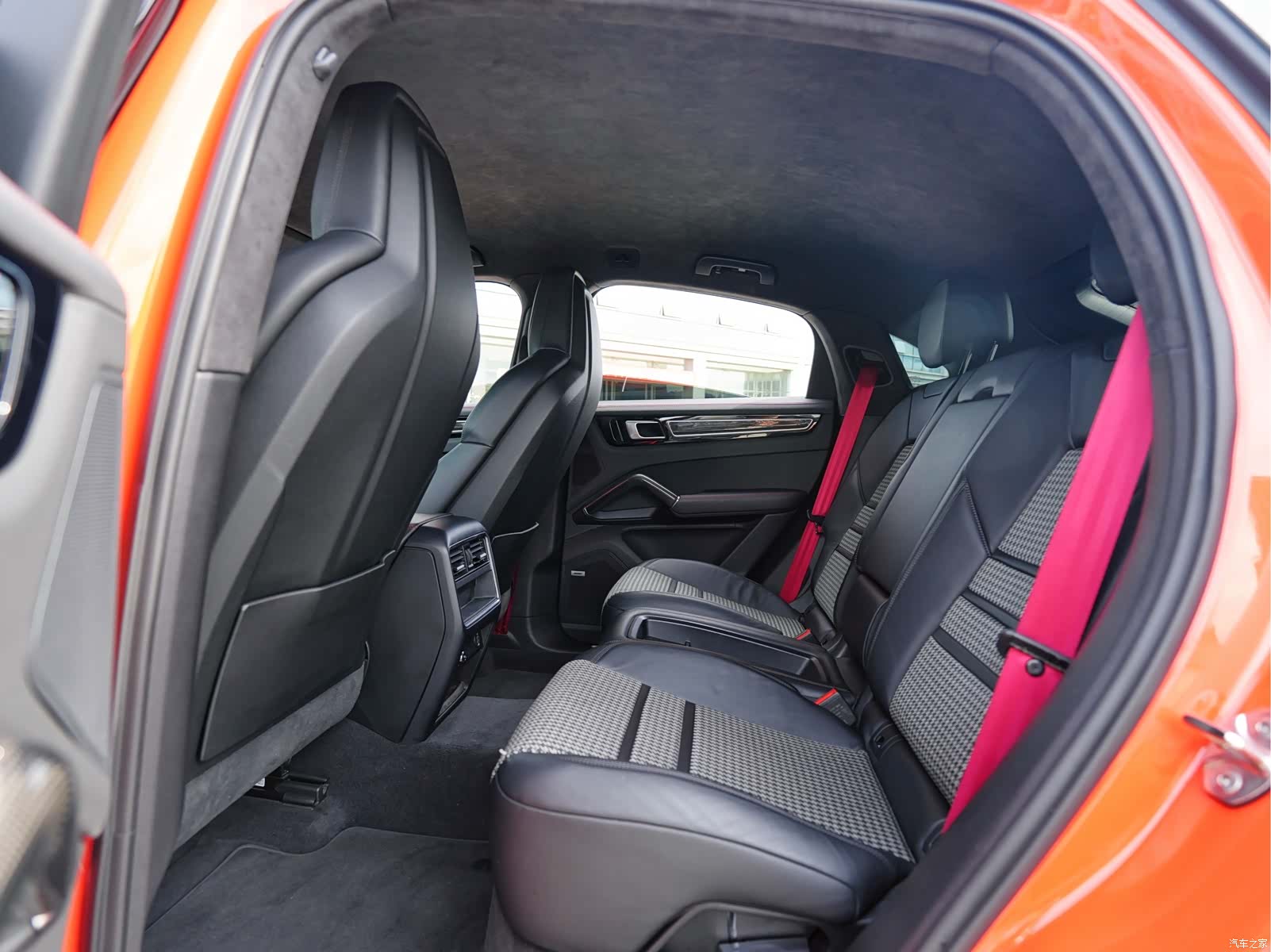 Porsche Cayenne, 2020 12