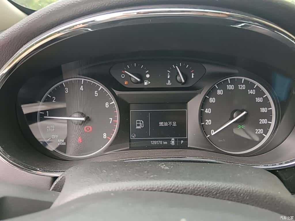 Buick Encore, 2017 12