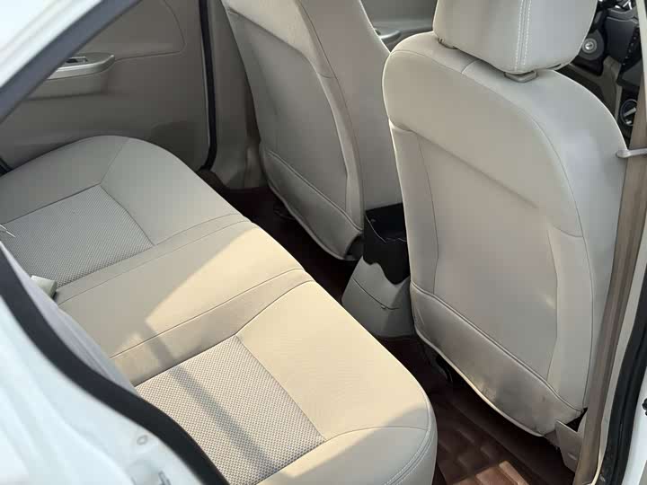 Changan Alsvin V3 2015 1.4L МКПП mei man xing guo V