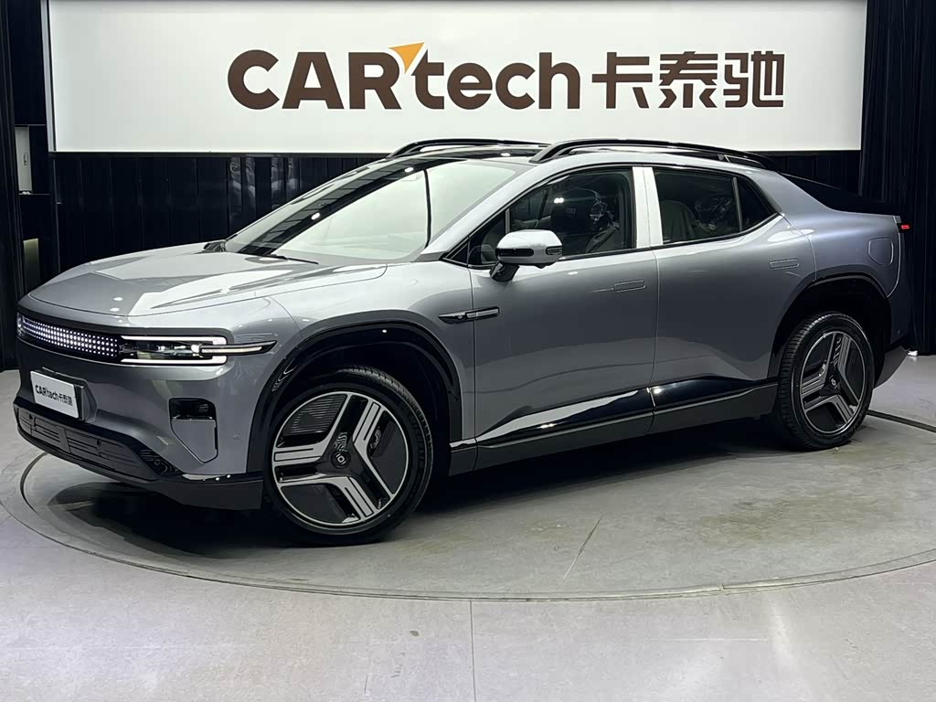 Changan E07