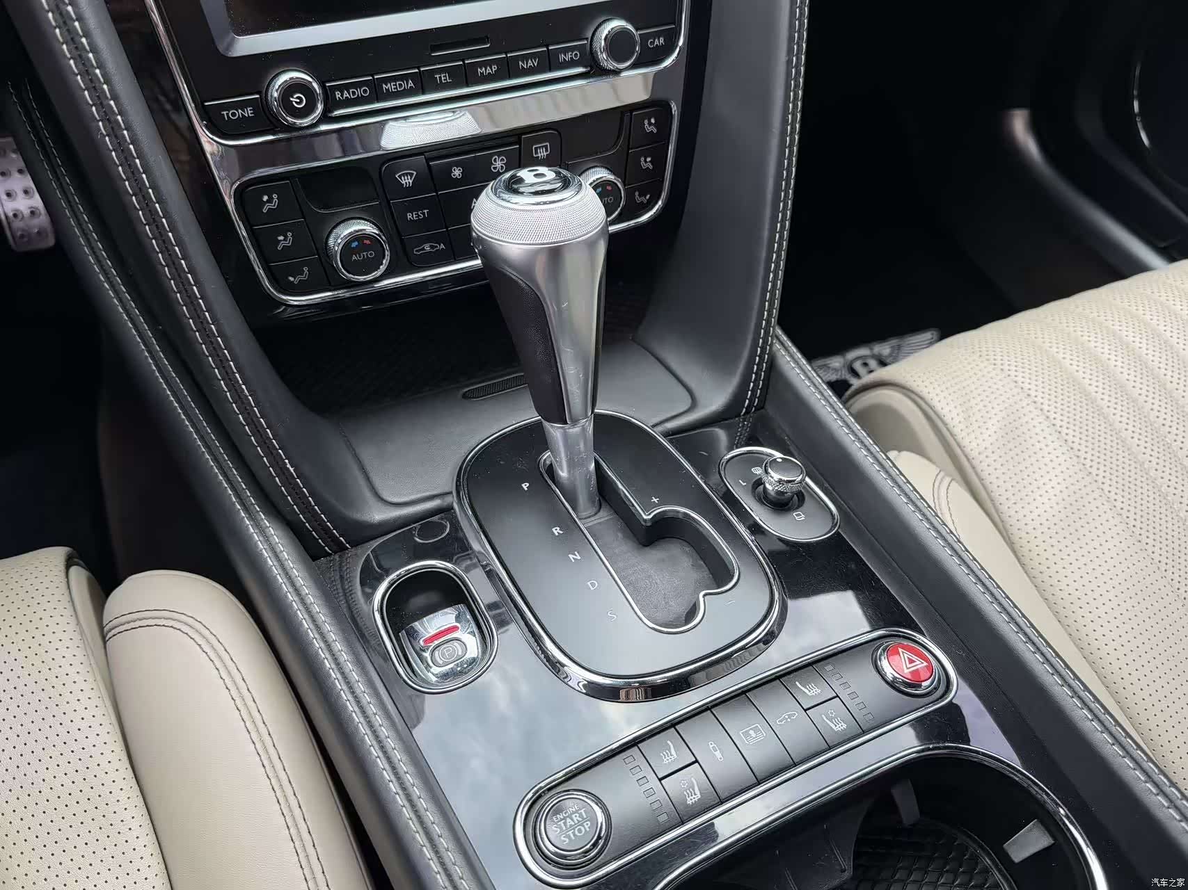 Bentley Flying Spur, 2018 8