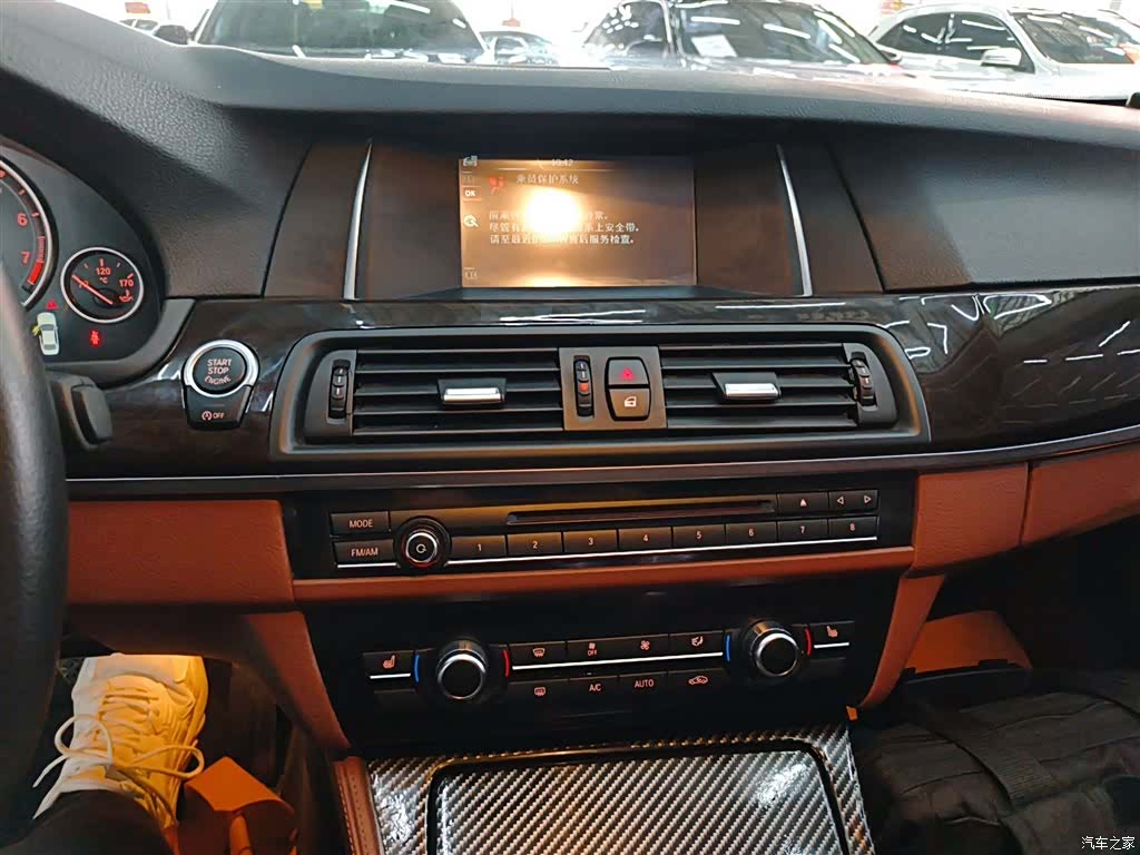 BMW 5 Series, 2016 12