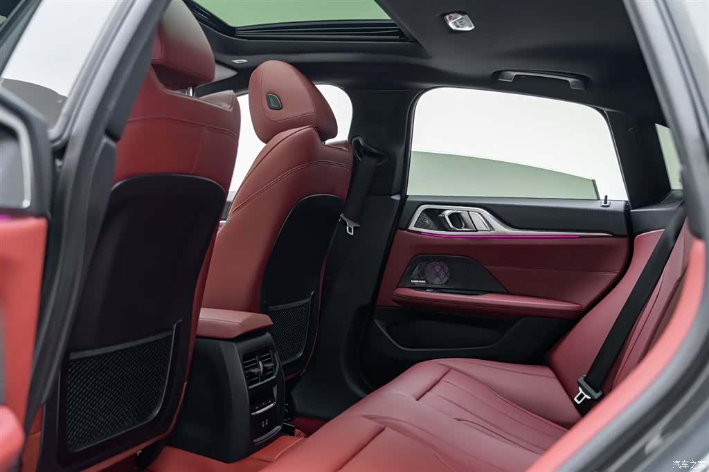 BMW 4 Series, 2023 10