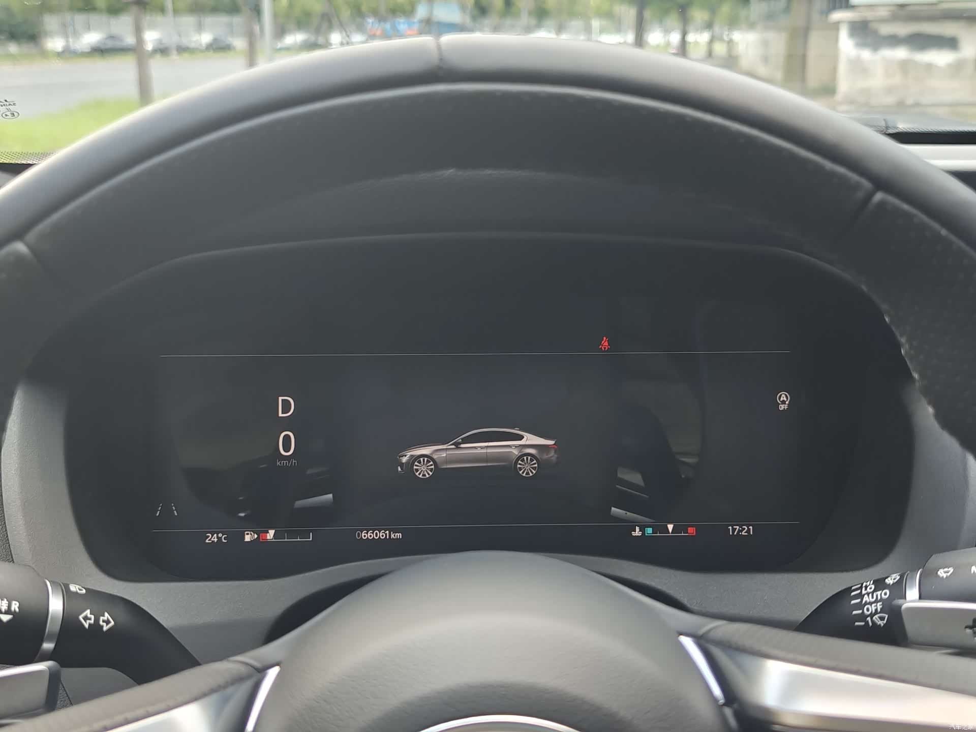 Jaguar XEL, 2023 7