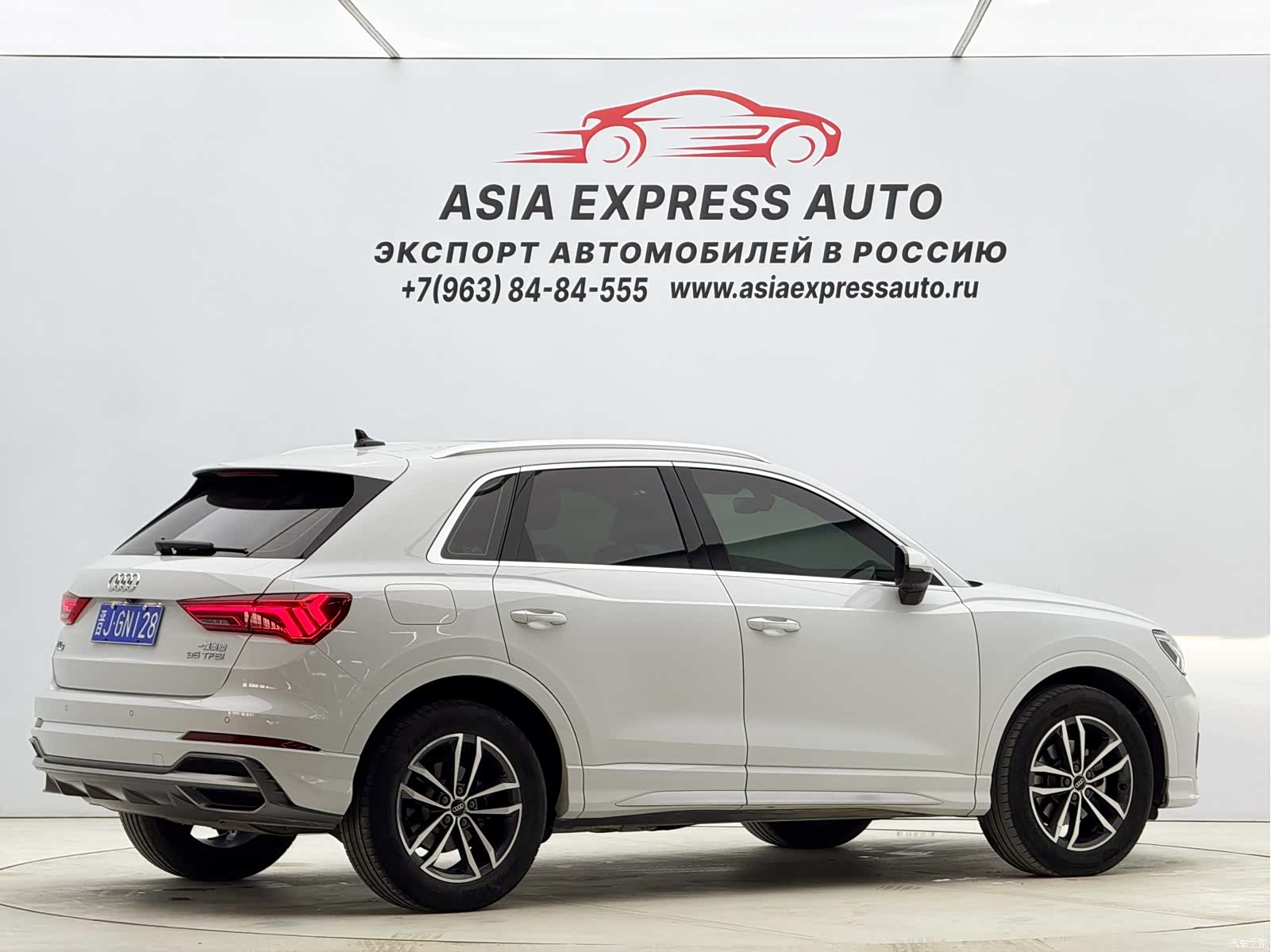 Audi Q3, 2021 4