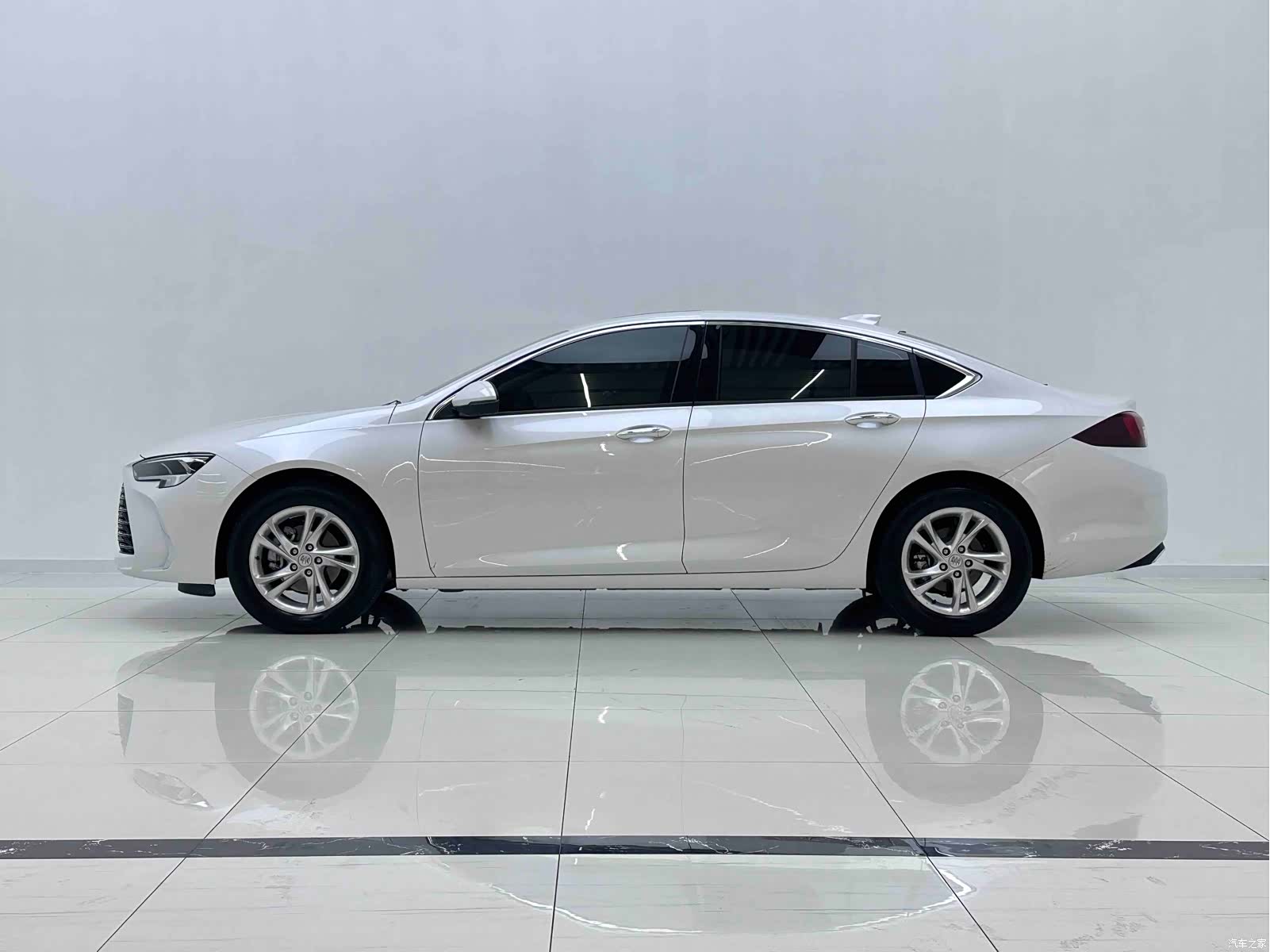 Buick Regal, 2025 все фото