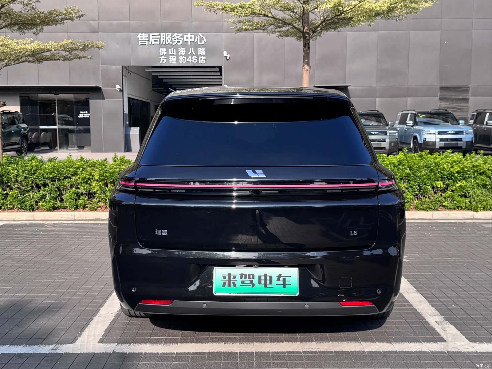 Li Auto L8, 2023 7