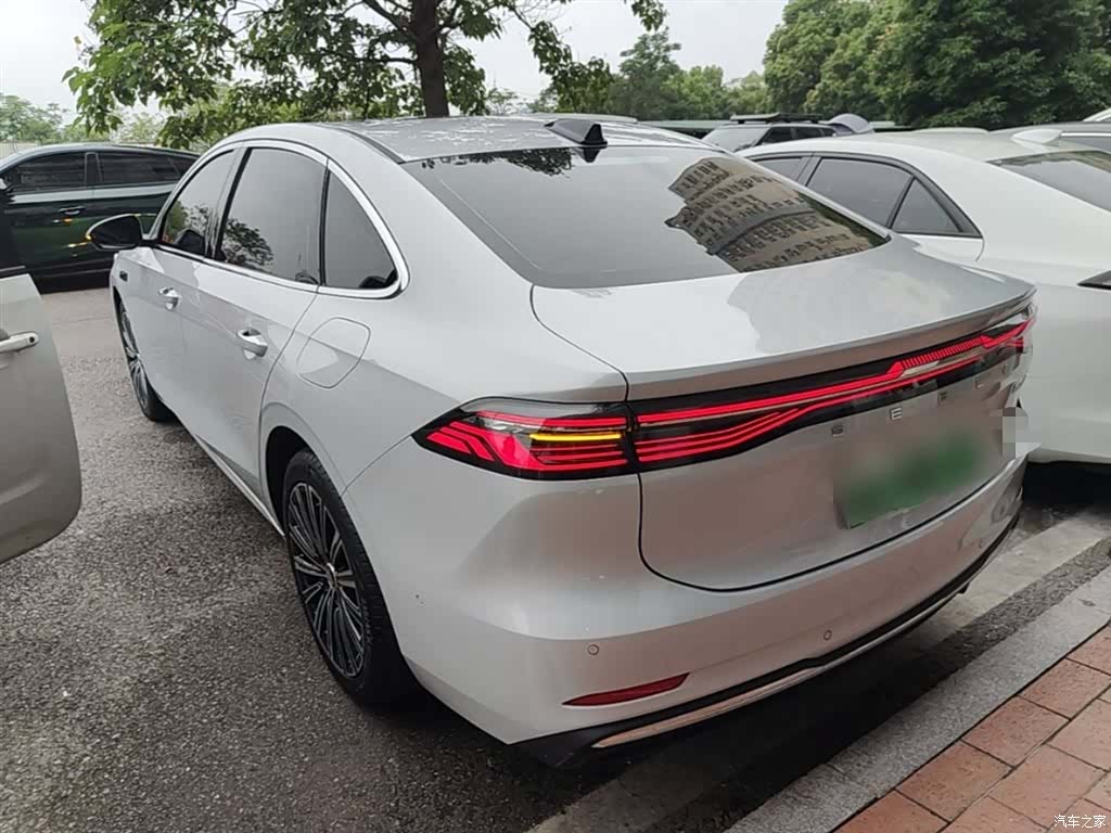 Geely A7, 2025 все фото
