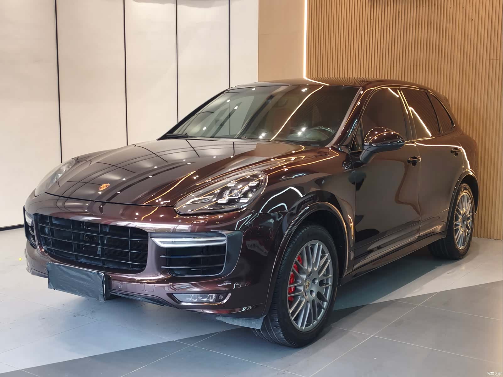 Porsche Cayenne, 2017 1