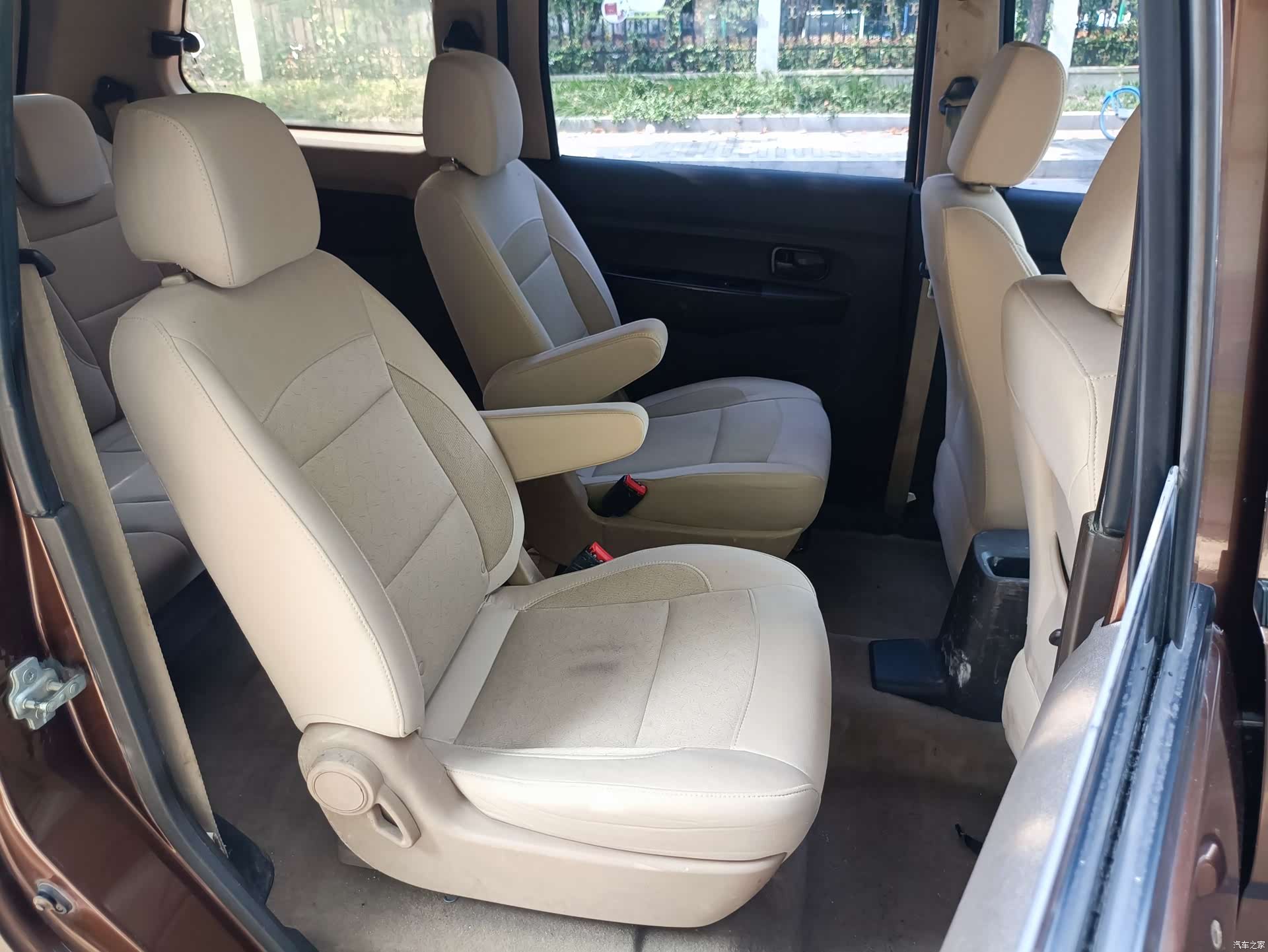 Wuling Hongguang, 2016 34