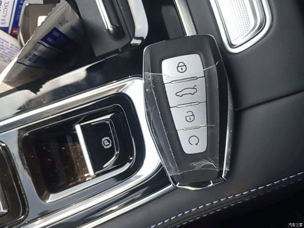 Geely Preface, 2025 9