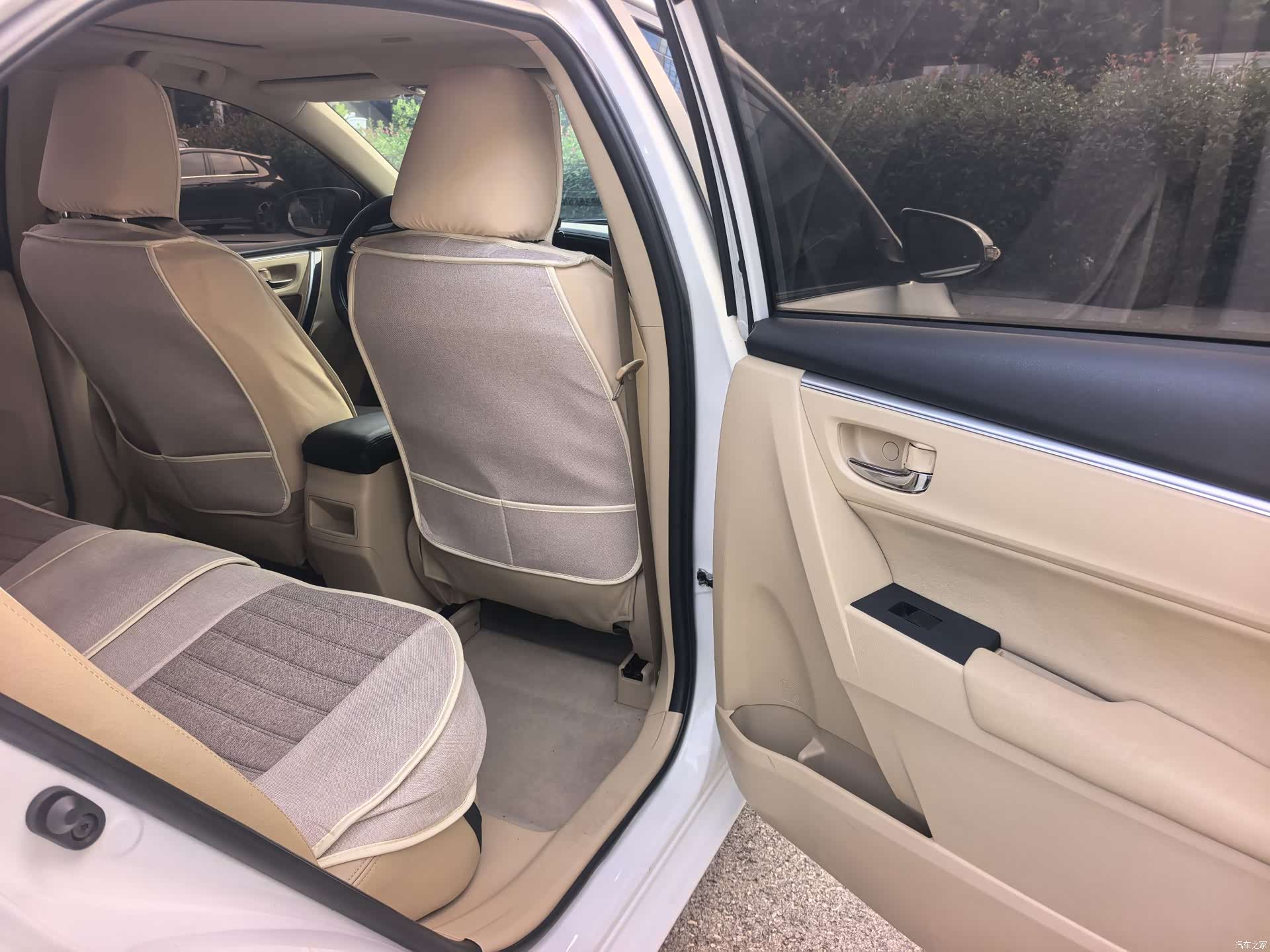 Toyota Corolla, 2015 9
