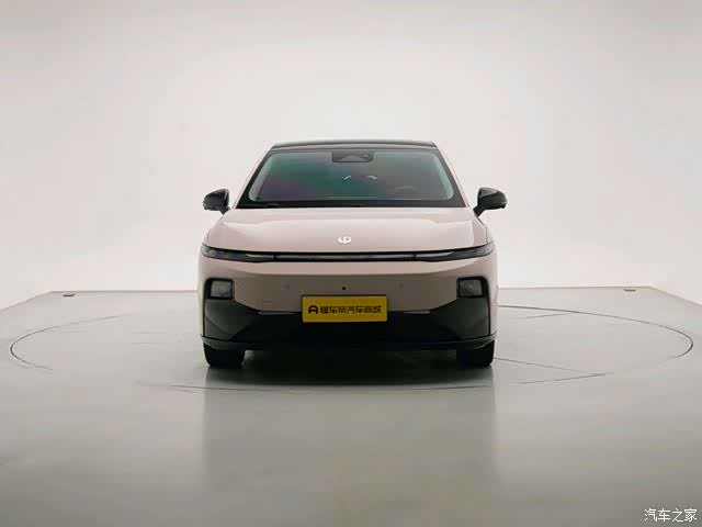 Leapmotor B01, 2025 9