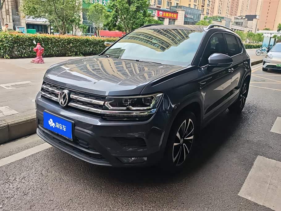 Volkswagen Tharu