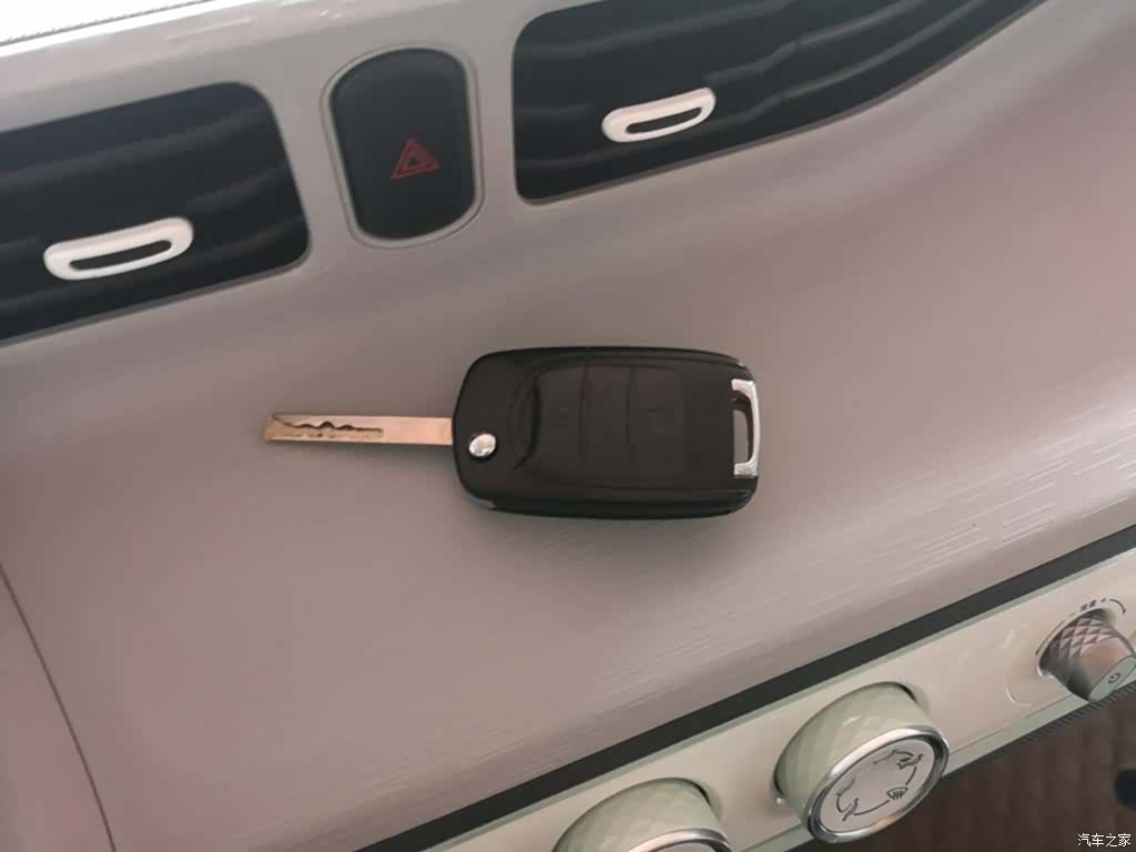Wuling MINIEV, 2021 9
