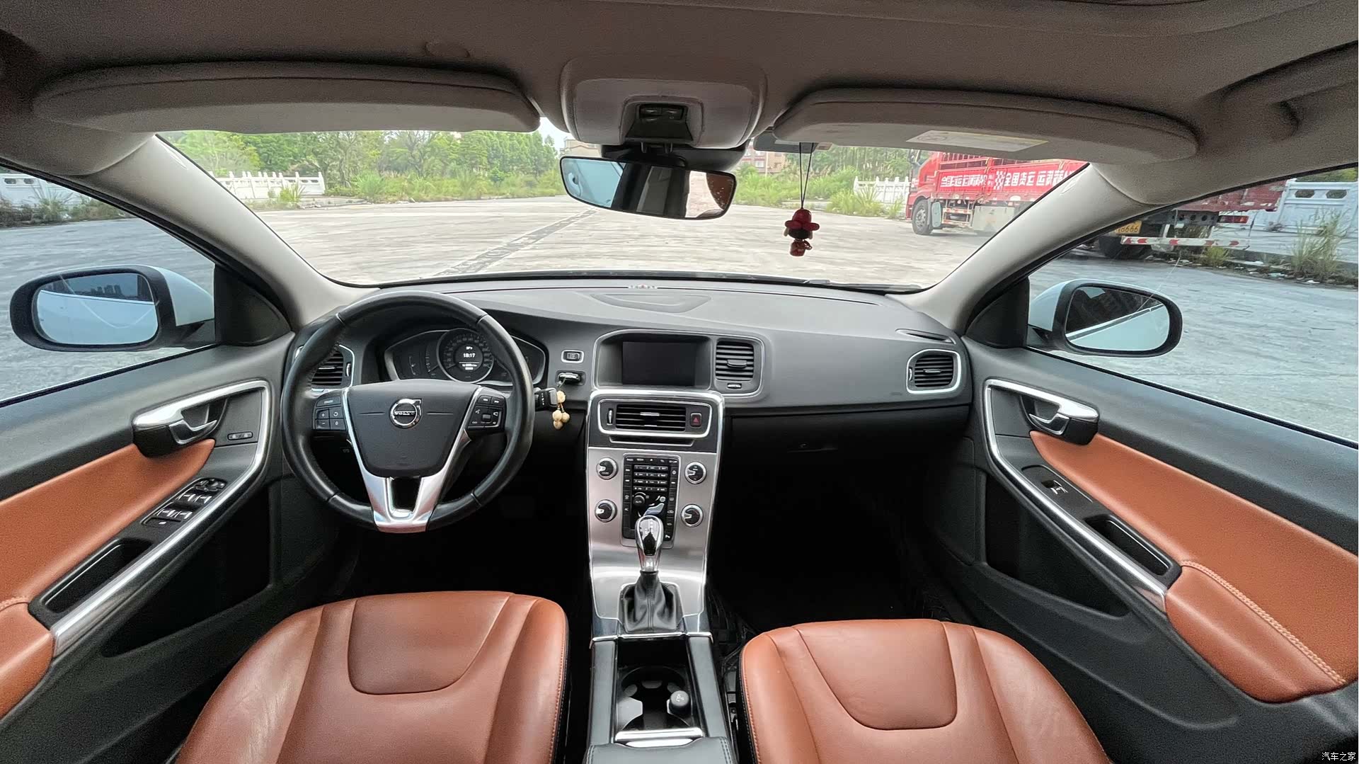 Volvo S60, 2019 9