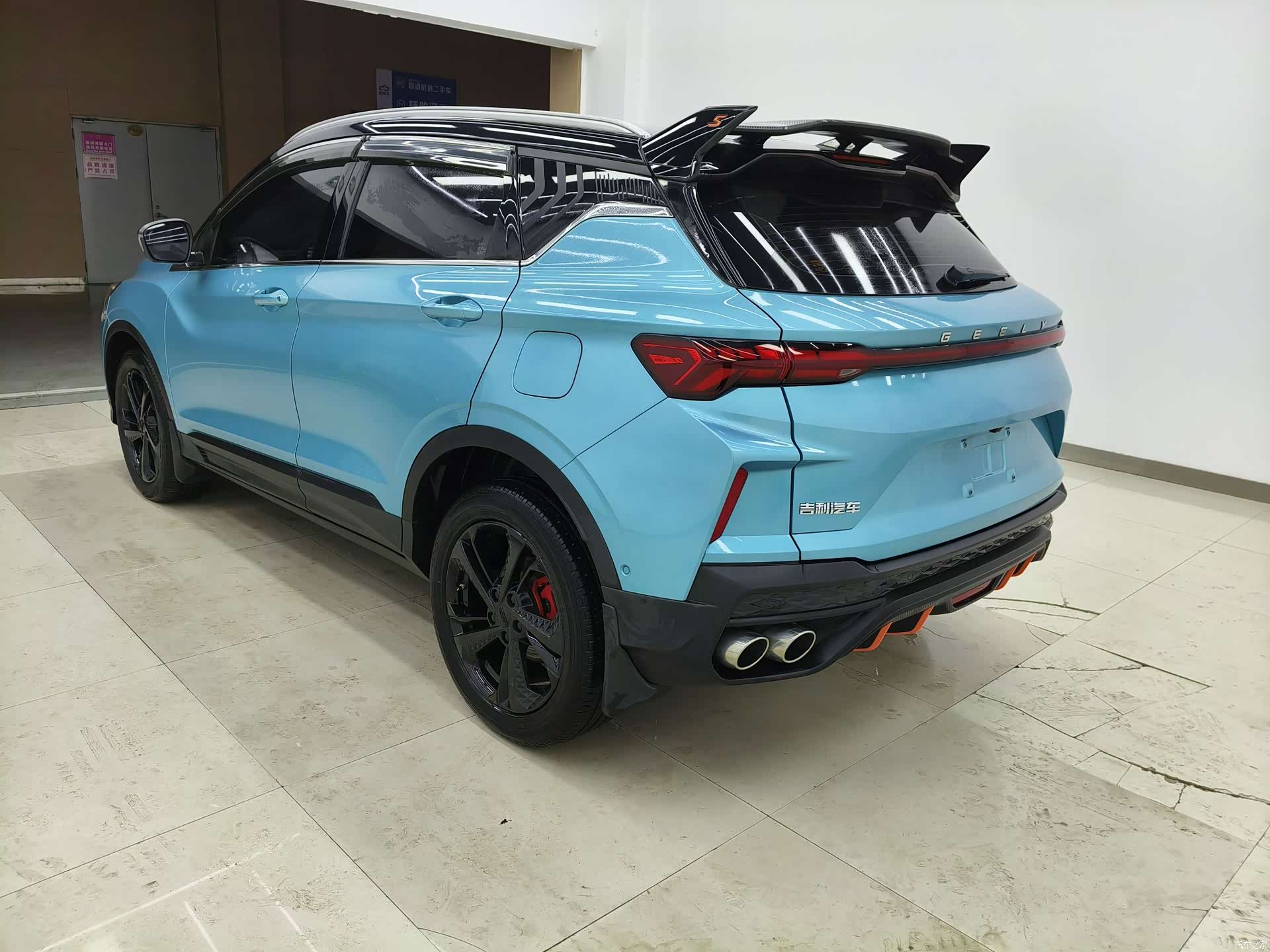 Geely Coolray, 2022 7