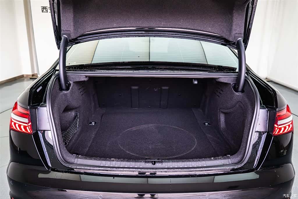 Audi A6L, 2023 9