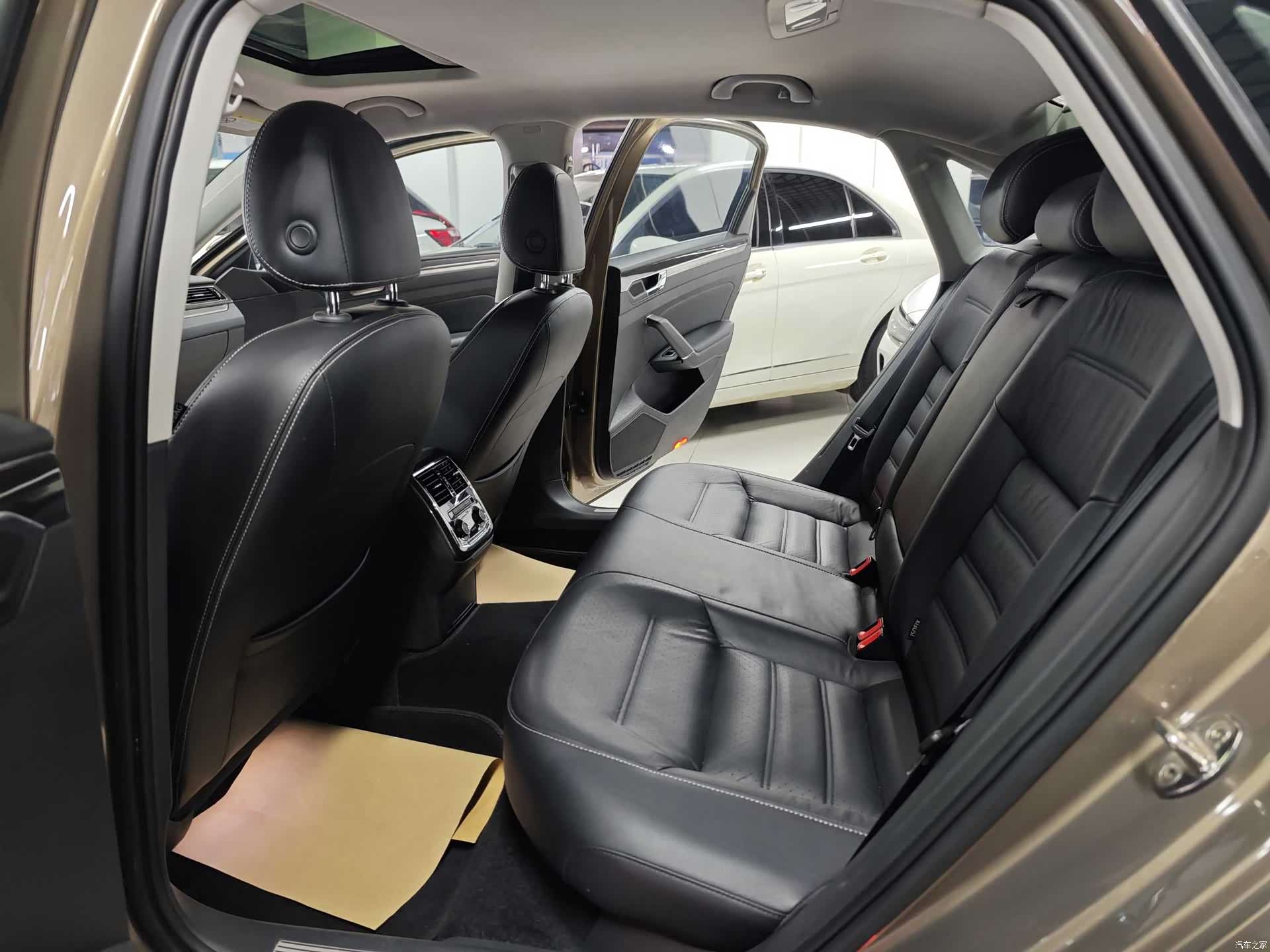 Volkswagen Passat, 2016 6