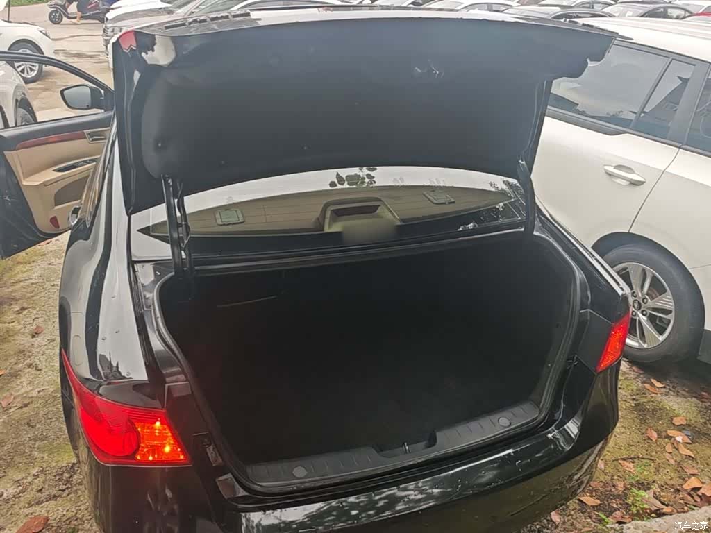 Roewe 350, 2015 19