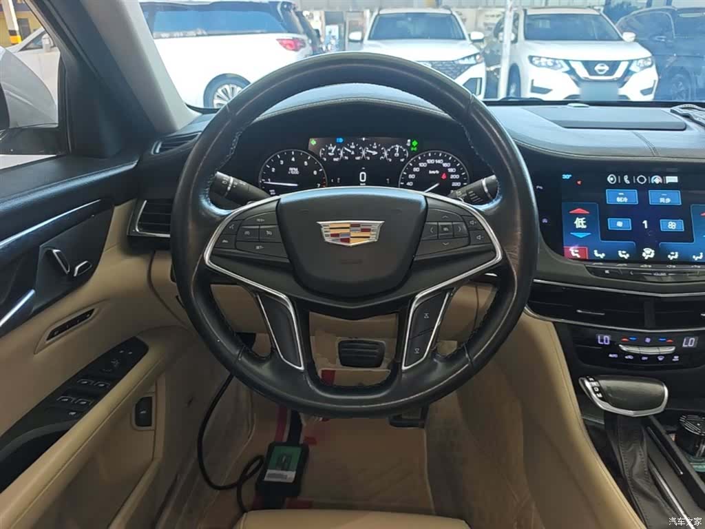 Cadillac CT6, 2018 11