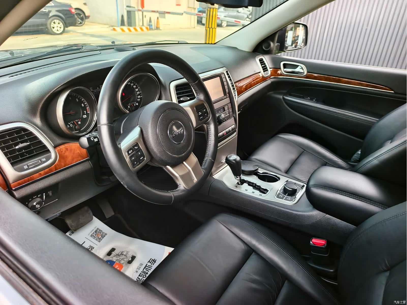 Jeep Grand Cherokee, 2013 9