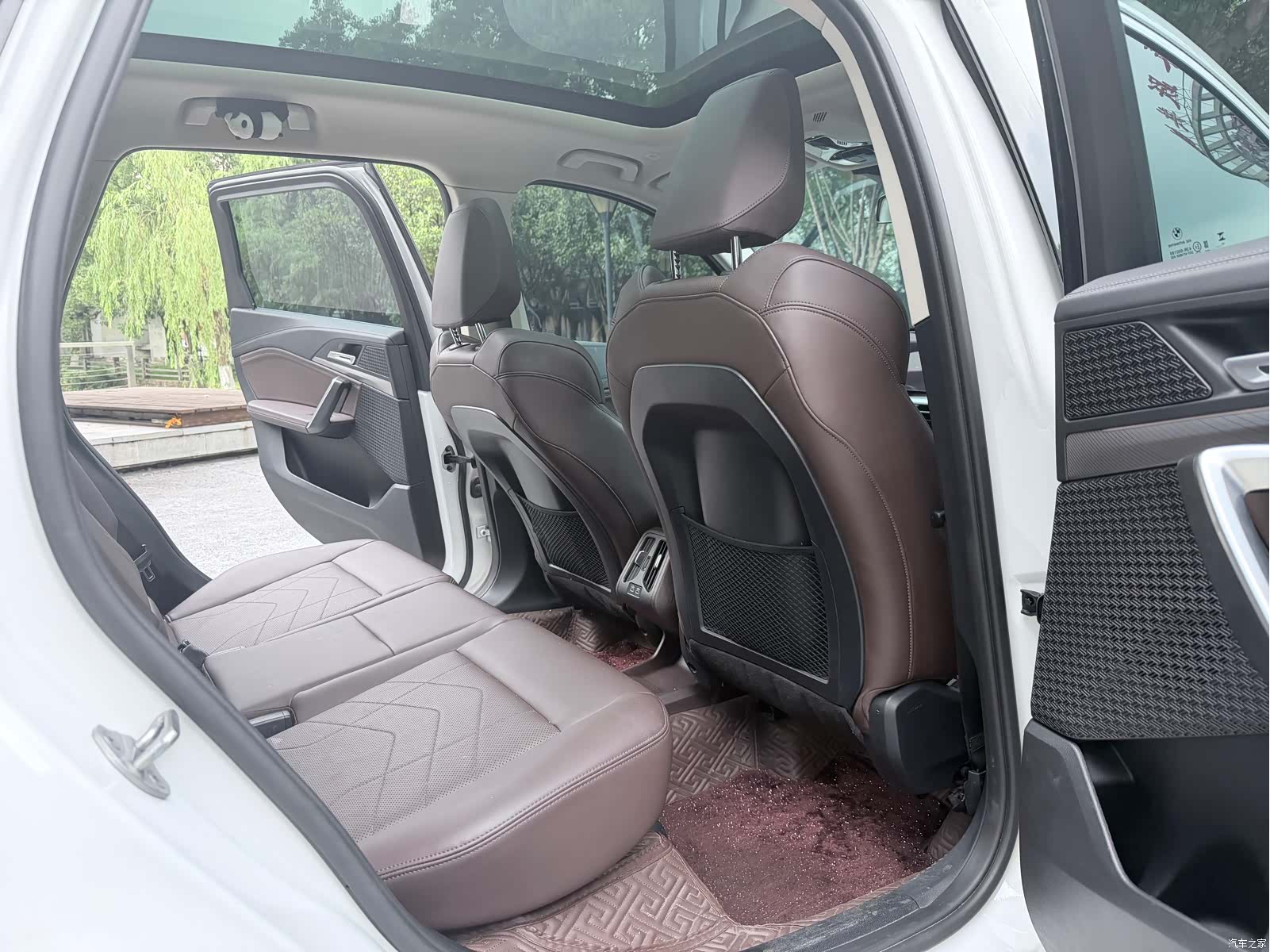 BMW X1, 2023 11