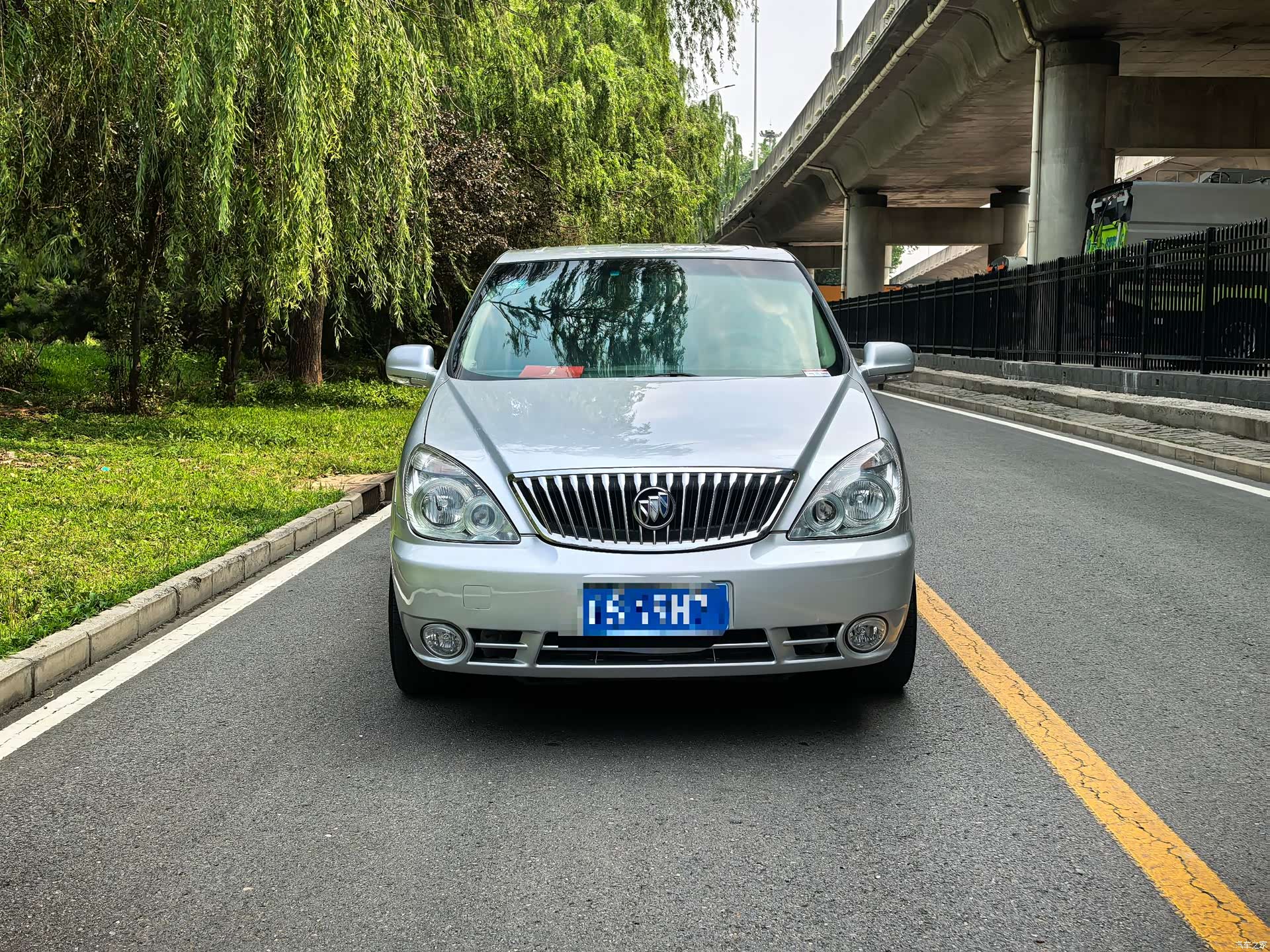 Buick GL8, 2017 2