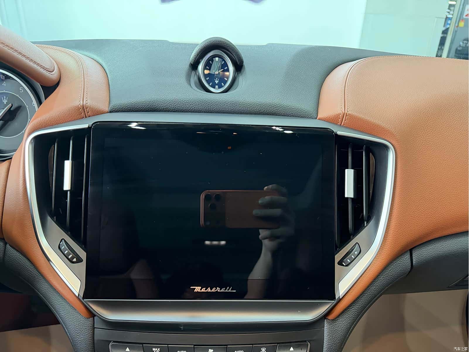 Maserati Ghibli, 2021 9