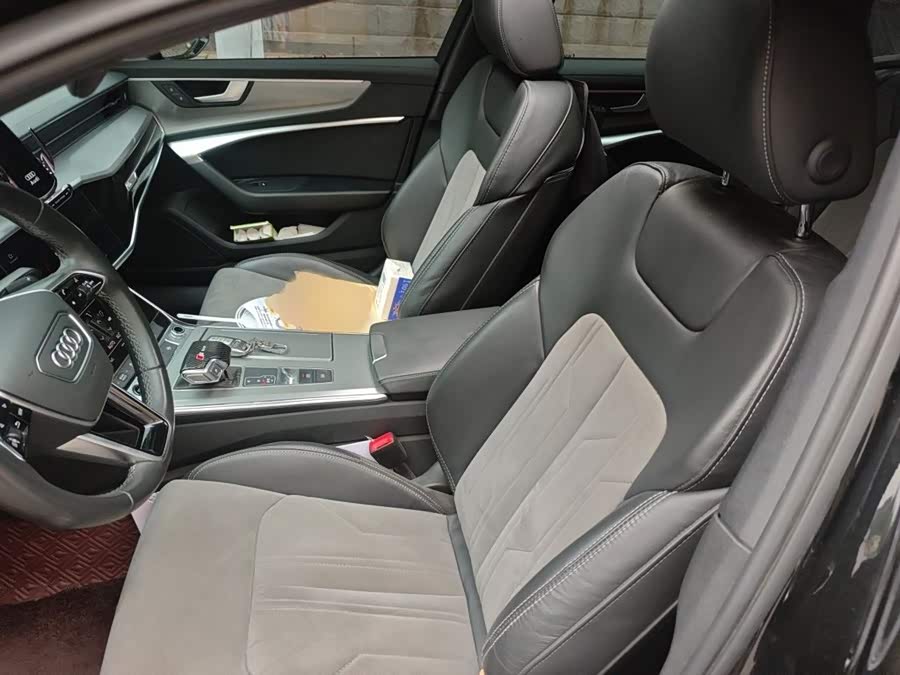 Audi A6L 2022, фото 8
