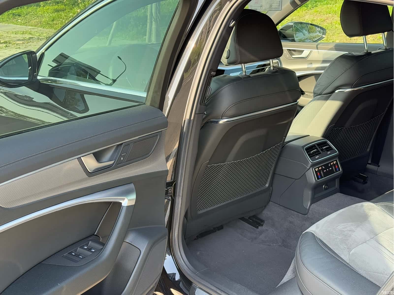 Audi A6L, 2021 9