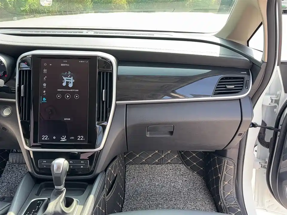 BYD Song MAX