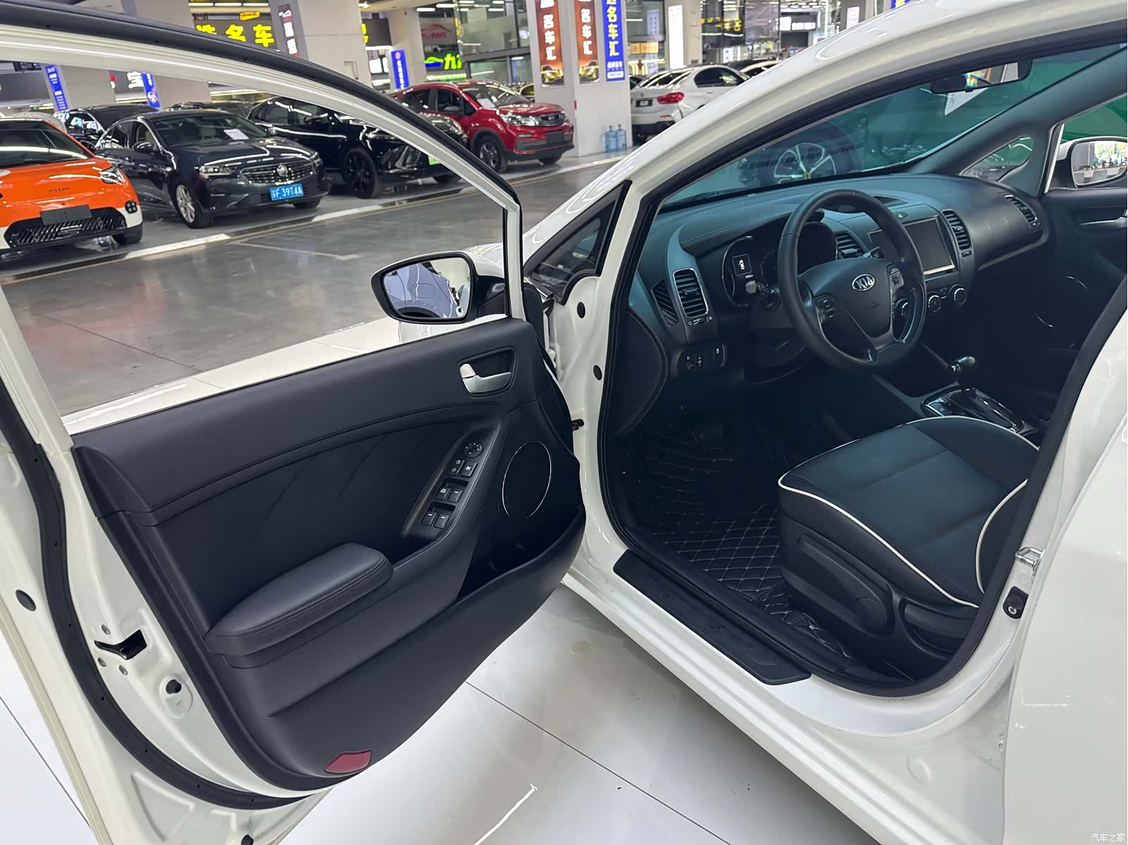 Kia K3, 2017 8