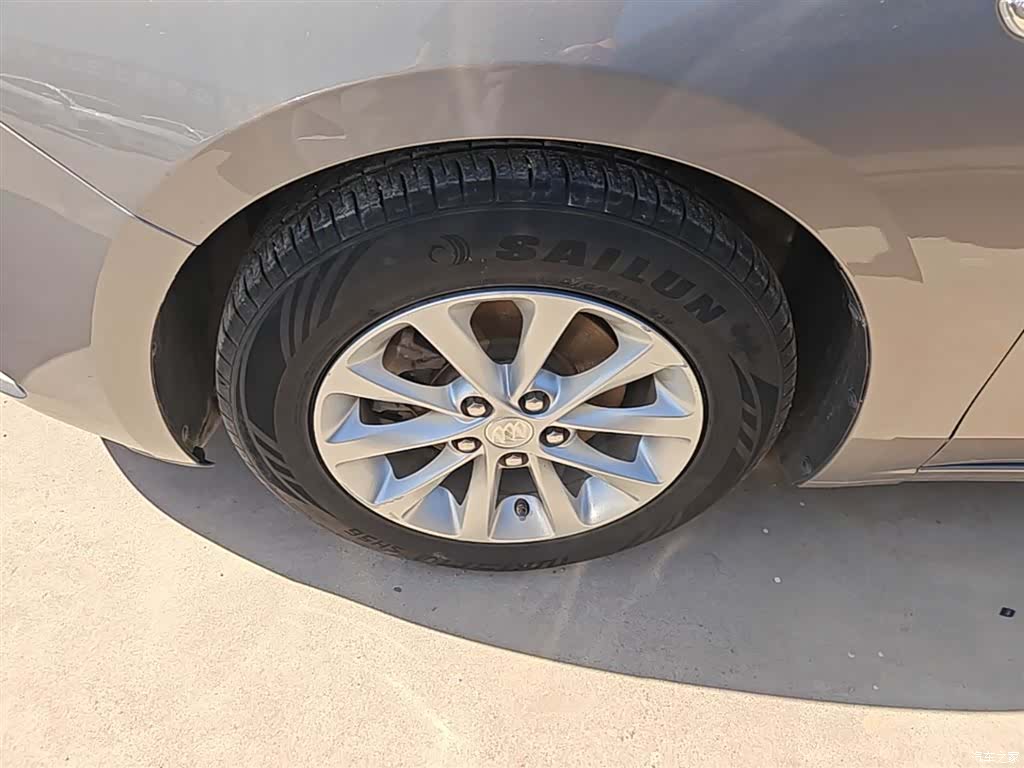 Buick V, 2018 23